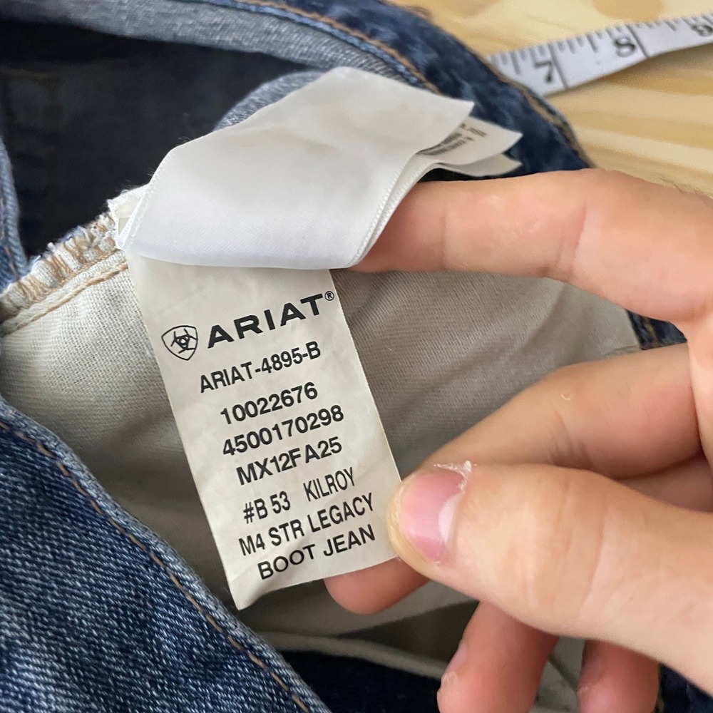 Ariat M4 Relaxed Boot Cut Jeans Mens 32x36 Blue Legacy Kilroy Denim - Picture 8 of 10